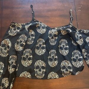 Skull blouse